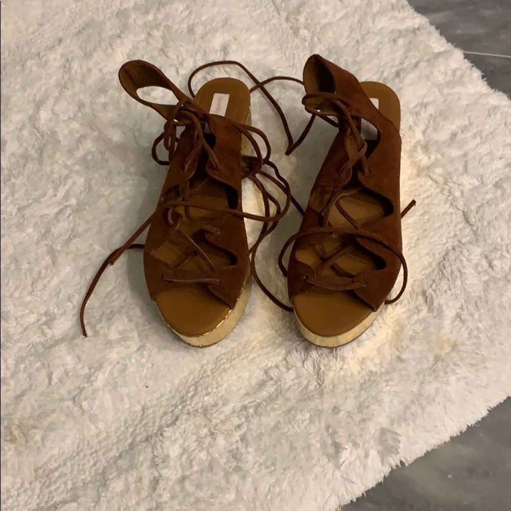 CHLOE BROWN SANDALS